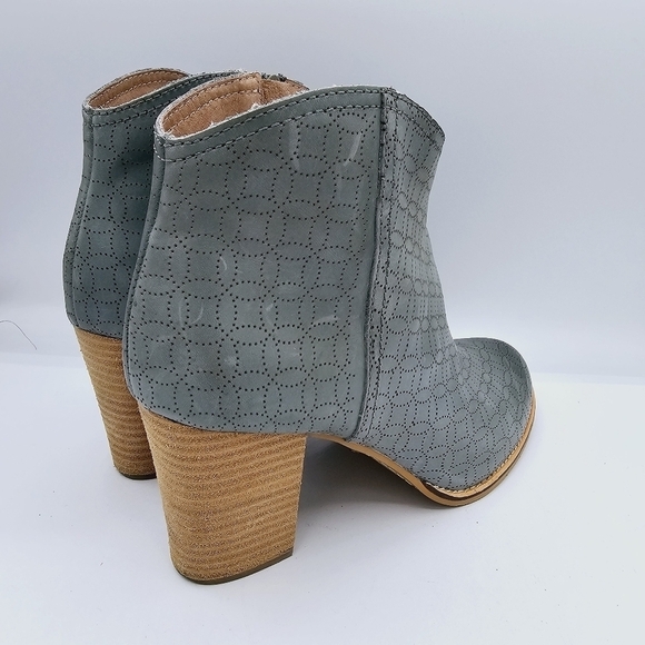 Fossil Leather Ankle Boots Blue-ish Teal - Picture 15 of 15